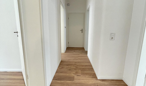 3-room apartment - first occupancy after renovation in a quiet side street