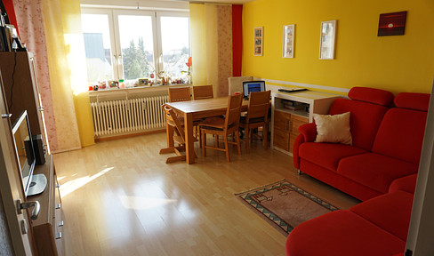 Bright cozy 3-room apartment with south loggia-quiet top location FFB, near S-Bahn Buchenau from private owner