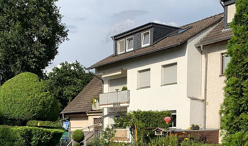 2-room, ground floor with balcony, garden + parking space (Dellbrück, city limits Refrath)