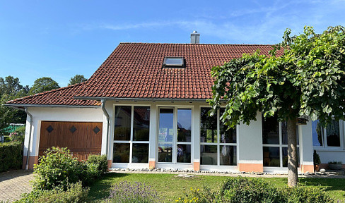 Sunny detached house in a great location in 78199 Döggingen - barrier-free - o.M. Energy efficiency: B