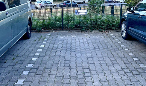 Parkplatz/Stellplatz Spandau - Askanierring/Ecke Schönwalderstr.