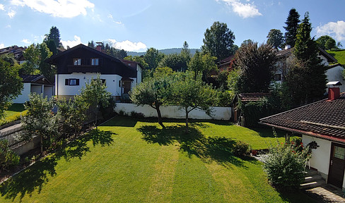 Helles und geräumiges 2-Zimmer Appartement mit Balkon in Hausham sucht netten neuen Mieter/Mieterin