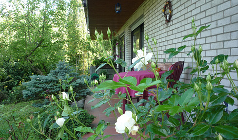 3-room granny flat, large, well-kept garden. garden,terraces Grafenau-Döffingen (6 km to MB, gate 3)