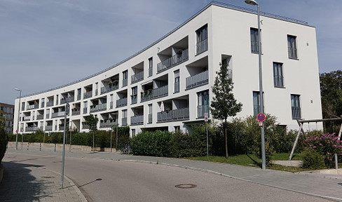 4-Zimmer-Wohnung mit Terasse in München Neuaubing