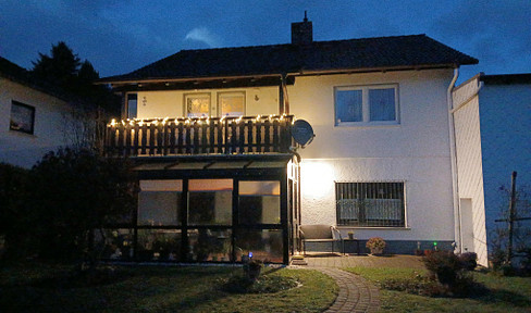 Großer gepflegter Bungalow mit Untergeschoß