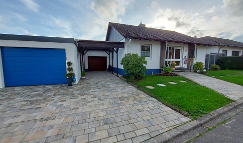 FREE OF PROVISION - Large, charming bungalow with basement - no renovations, just move in!