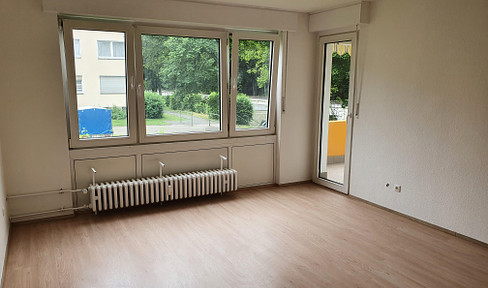 Helle 3-Raum-Wohnung mit Garage u. Stellplatz