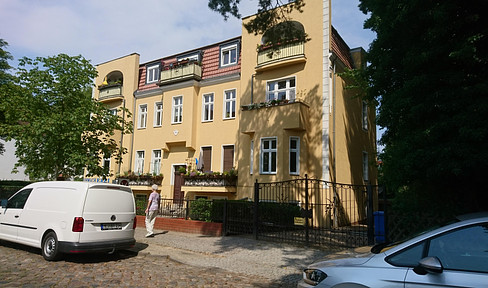 Office or practice premises in Schlachtensee