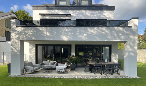 Neubau Villa in Grünwald - Design für die ganze Familie