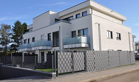 Excellent location in the EU South district, new construction, 2.5-room apartment. Accessible, with elevator.