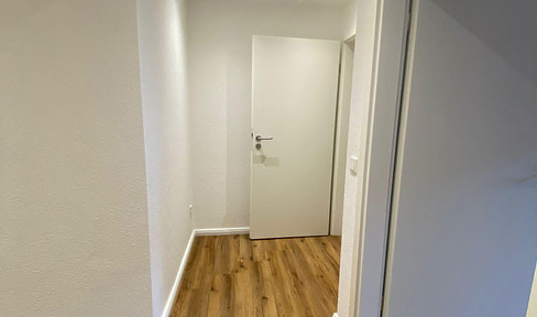 Modernisierte 2-Zimmer-Souterrainwohnung in der Osnabrücker Wüste