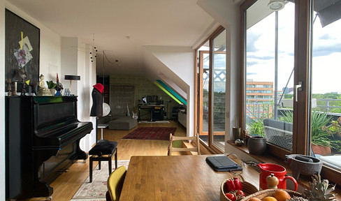 TOP FLOOR APARTMENT IN THE HEART OF BERLIN WITH PANORAMIC VIEW OVER THE TIERGARTEN