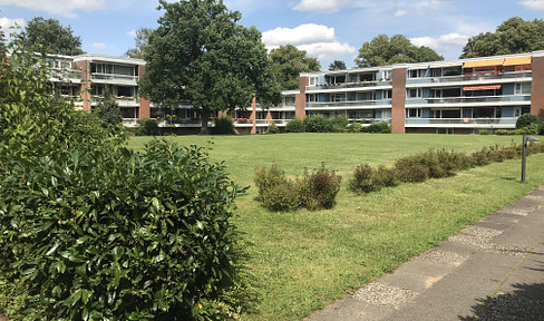 Light-flooded 3-room apartment with underground parking space in HH-Schnelsen