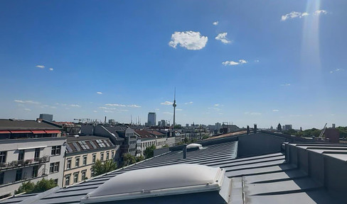 Exklusive 5-Raum-Penthouse-Wohnung, gehobener Innenausstattung mit Balkon und Dachterrasse