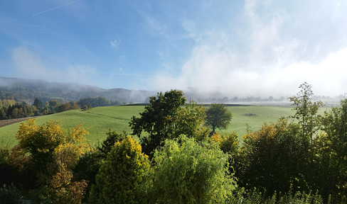 Kernsanierter Bungalow in Aussichtslage inklusive PV-Anlage