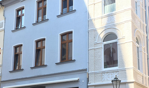 Mehrfamilienhaus mit Mischnutzung