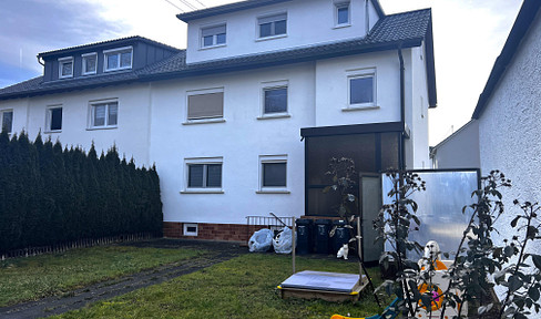 Three-family house with sunny garden - ideal for multi-generational living or as vacation accommodation