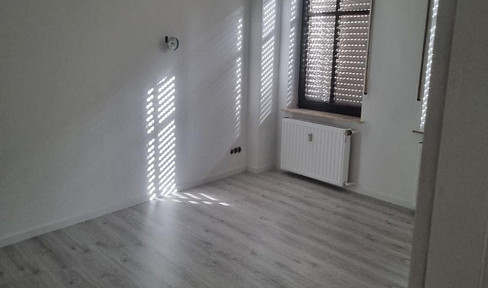 JOBCENTER! Freshly renovated 3 and 4 room apartment in Grevenbroich