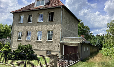 Zweifamilienhaus  im Grünen, ruhig wohnen - reserviert -