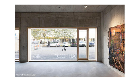 Showroom | Commercial | Gallery | Retail | Culture : New building at the corner of Kurfürstenstr. and Potsdamer Str.