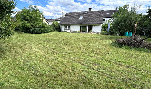 Einfamilienhaus mit 1.400 qm Garten Erstbezug nach Kernsanierung