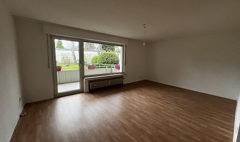 2-Zimmer-Wohnung: Helle, frisch sanierte Wohnung mit großem Balkon und durchdachtem Grundriss