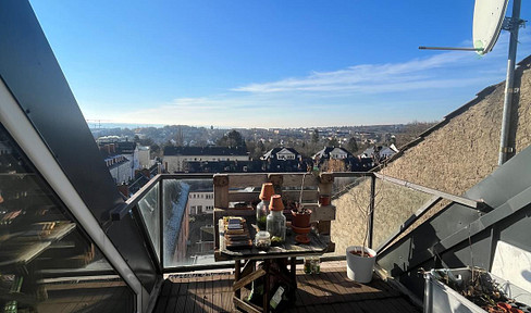 *** 4-room maisonette with roof terrace ***