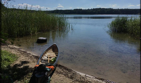 Viele Möglichkeiten der Nutzung, Vier Wohneinheiten, Sauna, Sportraum, Wasserspielanlage, Boote, See