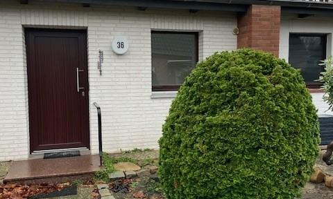 Terraced house in Hanstedt-Nordheide with small garden