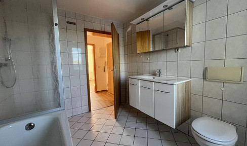 bright 2-room apartment in Chemnitz-Klaffenbach on the mezzanine floor