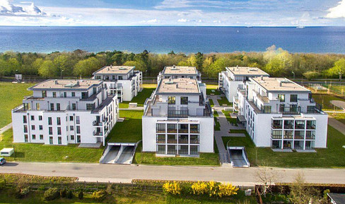 Exclusive 2-room penthouse apartment directly on the Baltic Sea