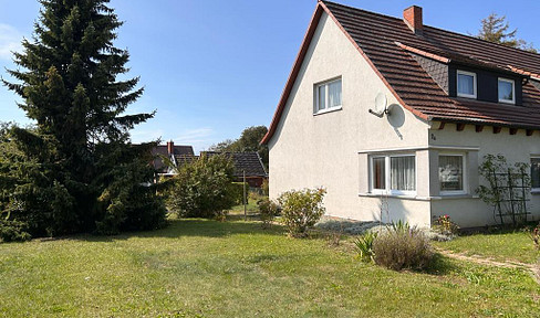 DHH mit großem Sonnengarten