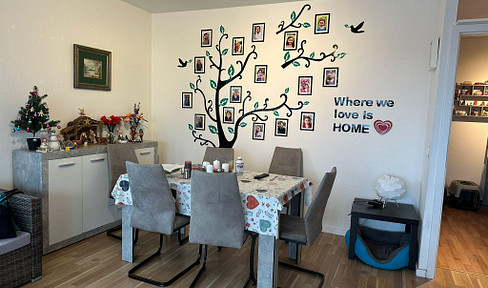 Helle und gut geschnittene 4,5 Zimmer Wohnung in Lampertheim!