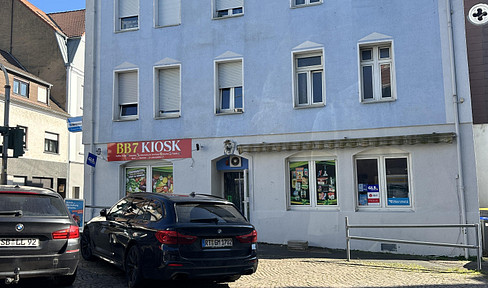 Ideal for AirBnb, kiosk, café, close to the train station