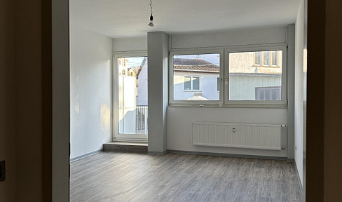 Kernsanierte 1 ZKB-Innenstadt-Wohnung mit Balkon - Erstbezug!