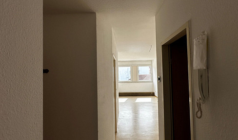 Spacious 2 room apartment by the castle