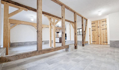Apartment with terrace | Most sustainable property in Wolfsburg, built with clay, solar power for self-sufficiency, app-controlled.