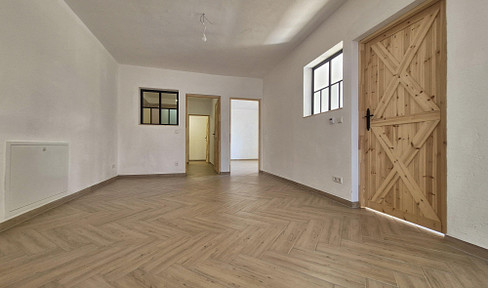 Einzigartige EG Wohnung - Fachwerk, nachhaltiges wohnen, eigene PV Anlage, große Terrasse