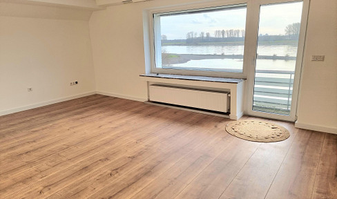 Duplex apartment with direct view of the Rhine - first occupancy after refurbishment
