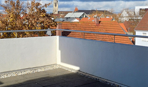 2.5-room city penthouse in Reutlingen near the hospital