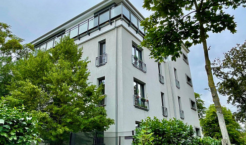 Barrierefrei, mit Fahrstuhl, 4 Zimmer Wohnung modern, hell, schön, im preußischen Viertel