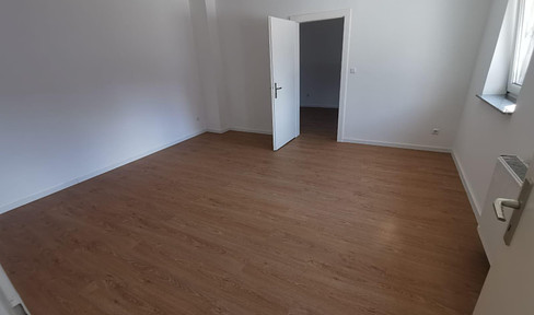 Freshly renovated 2-room apartment in Fürth Burgfarrnbach