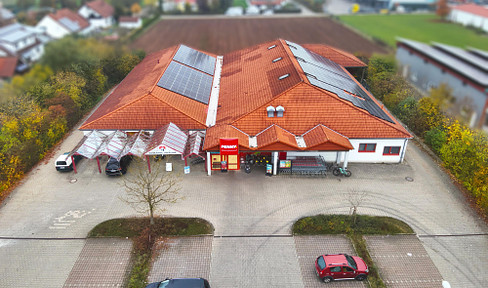 Vielseitig Nutzbare Gewerbefläche mit großem Parkplatz neben Discounter