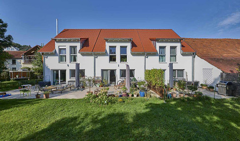 Neubau 2022 --- Schönes Reihenhaus mit Garten, KfW 55, Pellets und Solarthermie als Heizsystem