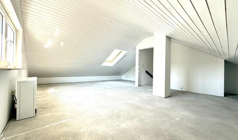 End terraced house and garage