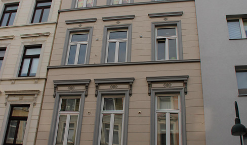 3 family business house with panoramic view from 02.04.-18.05. in bidding procedure without estate agent