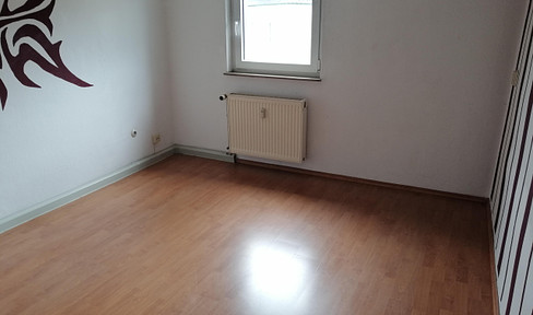 2-room apartment in Hof, central location