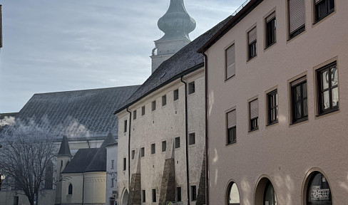 2-Zimmer-Wohnung in Mühldorfer Altstadt: Erstbezug nach Sanierung mit EBK und TG