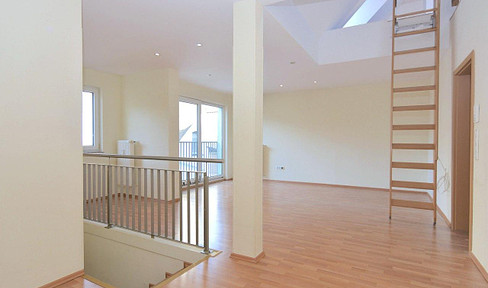 Attractive 4-room apartment in Wiesbaden-Mitte - ideal for a shared flat