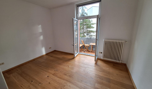 Friendly two-room apartment in Frankfurt-Bornheim